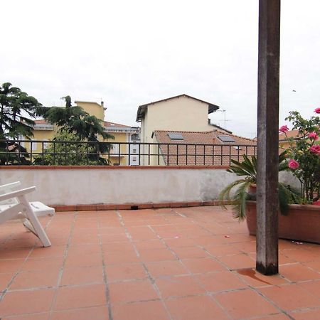 L'Arrocco Bed And Breakfast Marina Di Carrara Exterior photo