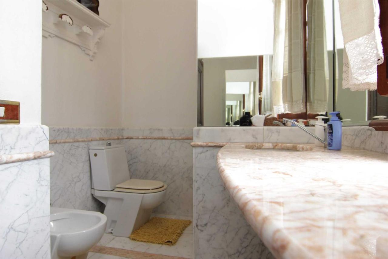 L'Arrocco Bed And Breakfast Marina Di Carrara Exterior photo