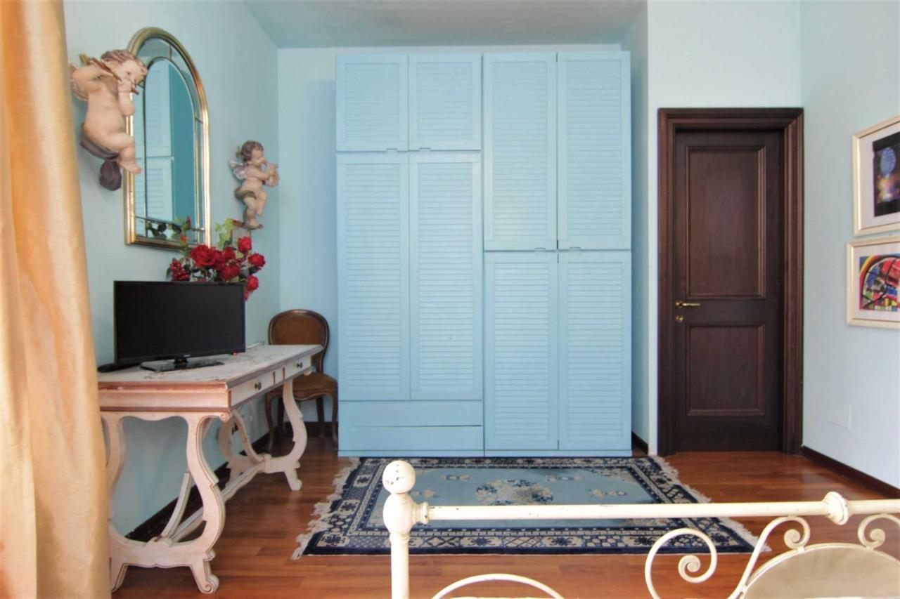 L'Arrocco Bed And Breakfast Marina Di Carrara Exterior photo