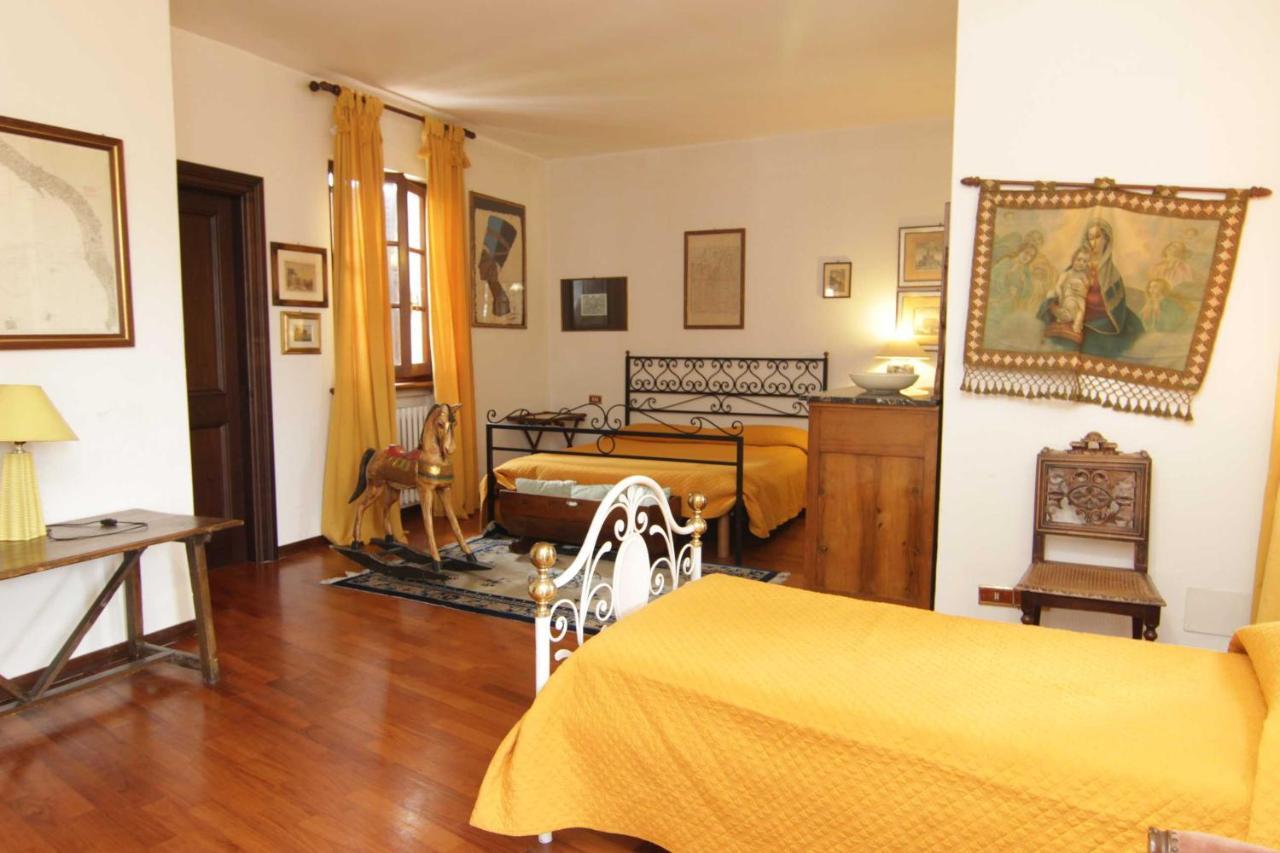 L'Arrocco Bed And Breakfast Marina Di Carrara Exterior photo